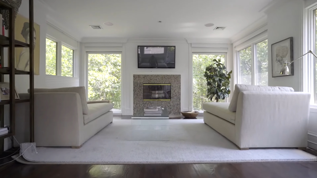 36 Interior Design Photos vs. 194 Middle Line Hwy, Southampton, NY Luxury Home Tour