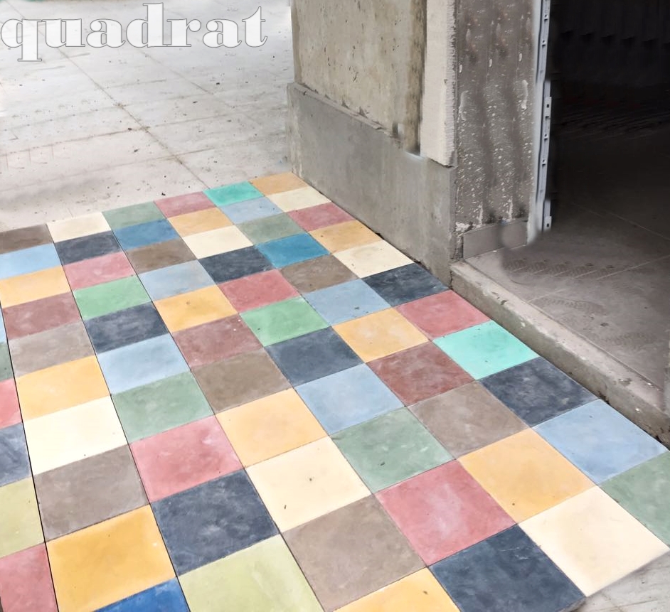 Quadrat: Dos pisos a Colores!