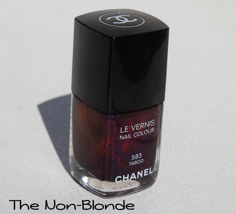 Chanel Le Vernis Taboo (583)