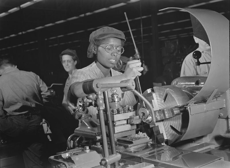 Amazing Photos of African American Women at Work During World War II ...