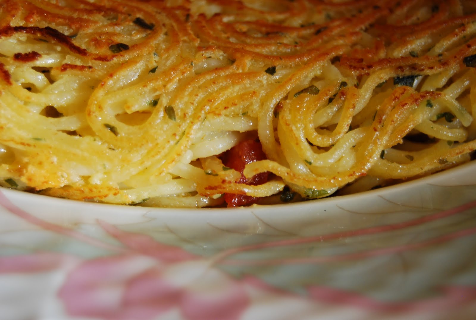 happymamakitchen: Spaghetti Omelette!