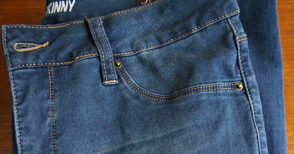 How to Dye Jeans Darker (+ Dye FAQ) | Dans le Lakehouse