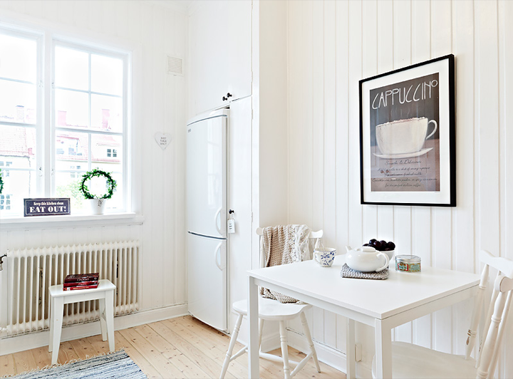 Small Cute  Swedish Apartment     