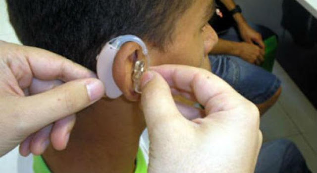 Jovens estão perdendo audição por causa de fones de ouvido
