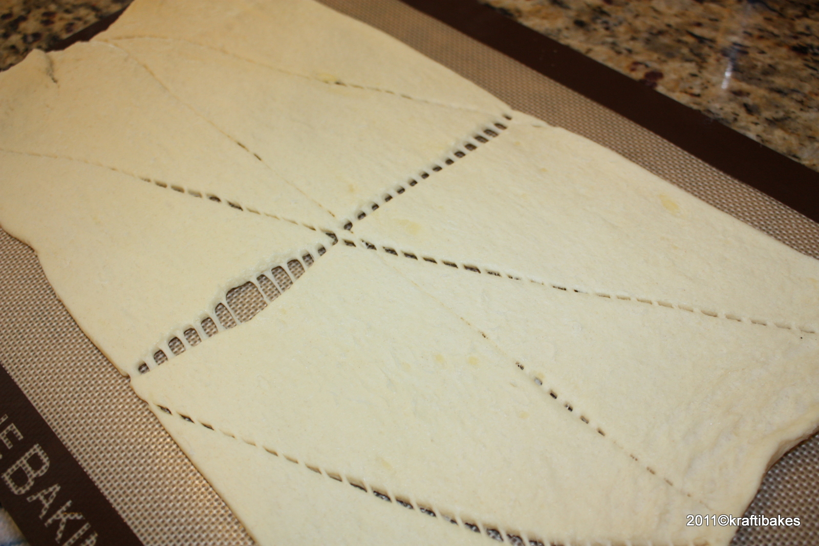 Baking and Caking for Beginners Easy Cheese Rolls (Porto's Bakery