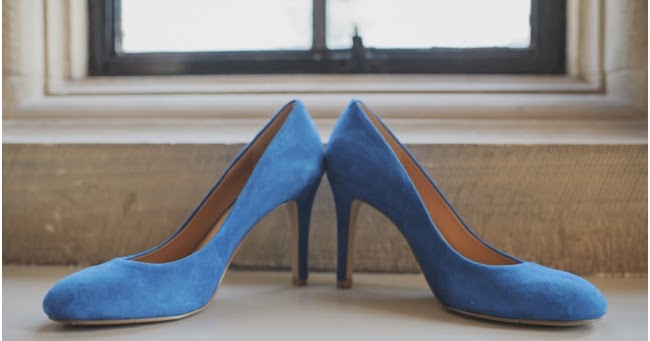 o&c Photography blog feed: Rob & Gemma: Old shoes, new shoes, blue cord ...