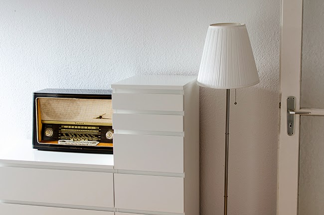 Blogger-Room-Tour-Interior-Radio-Einrichtung