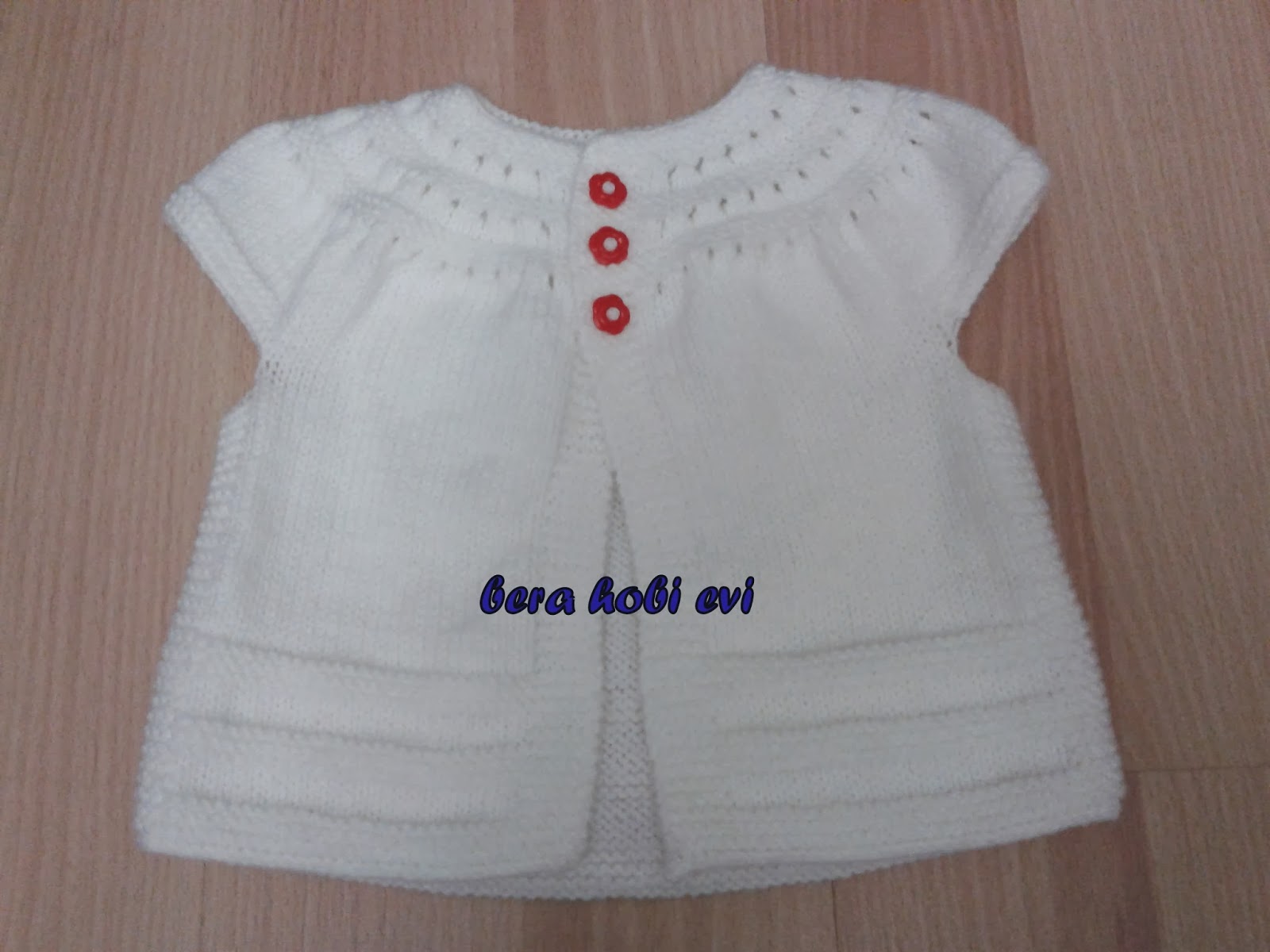 Renkli Robalı Bebek Yeleği Yapılışı Renkli Robalı Bebek Yeleği Yapılışı