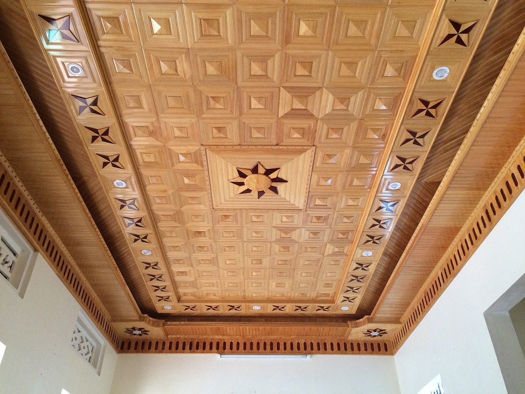 Mẫu trần gỗ nhà đẹp: Lắp đặt trần gỗ pơ mu có gì đặc biệt