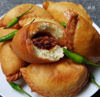 Resep Panada Isi Abon Ayam Pedas