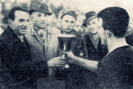 Loro Borici, Anton Mazreku