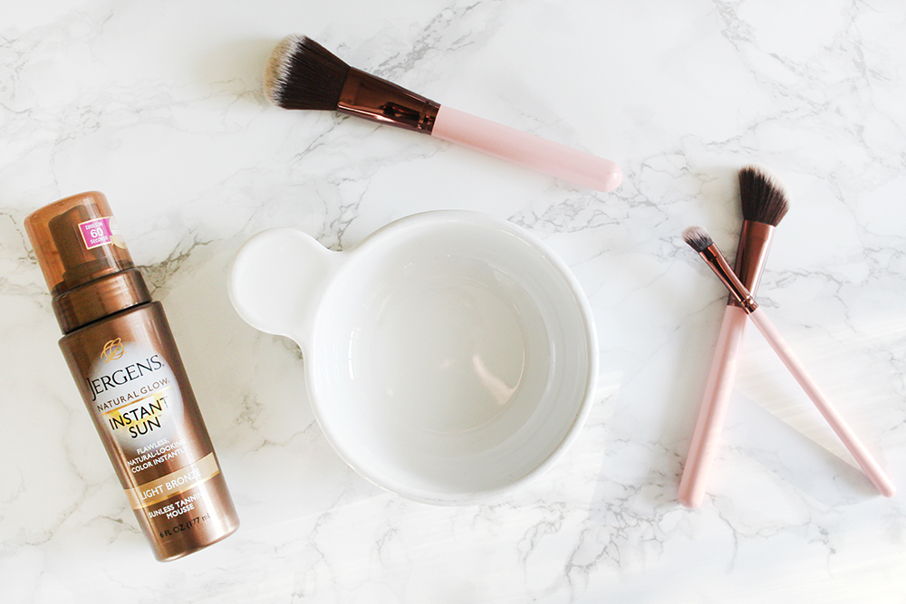 Southern Mom Loves How to Contour with SelfTanner and Maintain Your