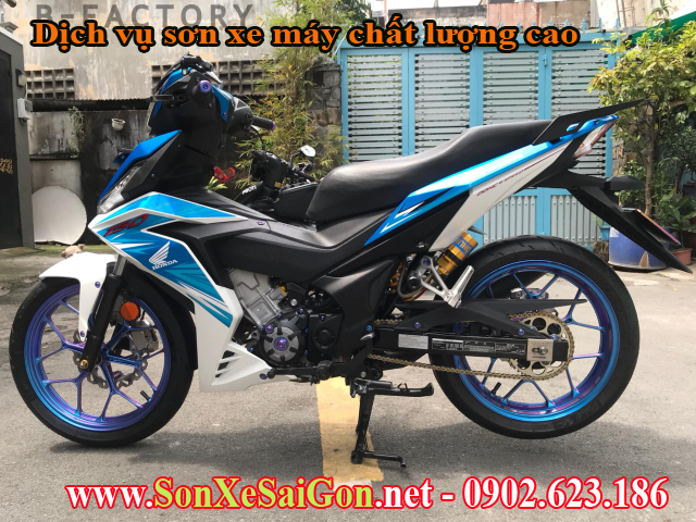 Sơn xe Honda Winner màu trắng xanh mâm titan cực đẹp