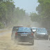 कानपुर - वीआईपी रोड पर खुदाई से परेशान हैं वाहन चालक