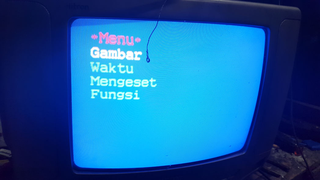 ELEKTRONIK,PC,LAPTOP,TV,LED,LCD,PS2,PS3 Tv samsung 14 in