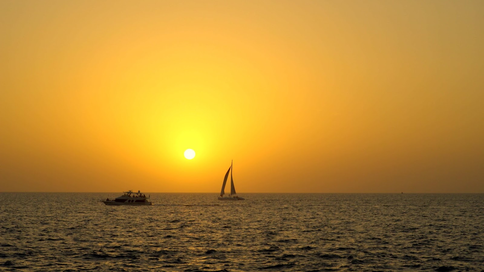 Romantic Desktop Wallpaper In Uhd Resolution