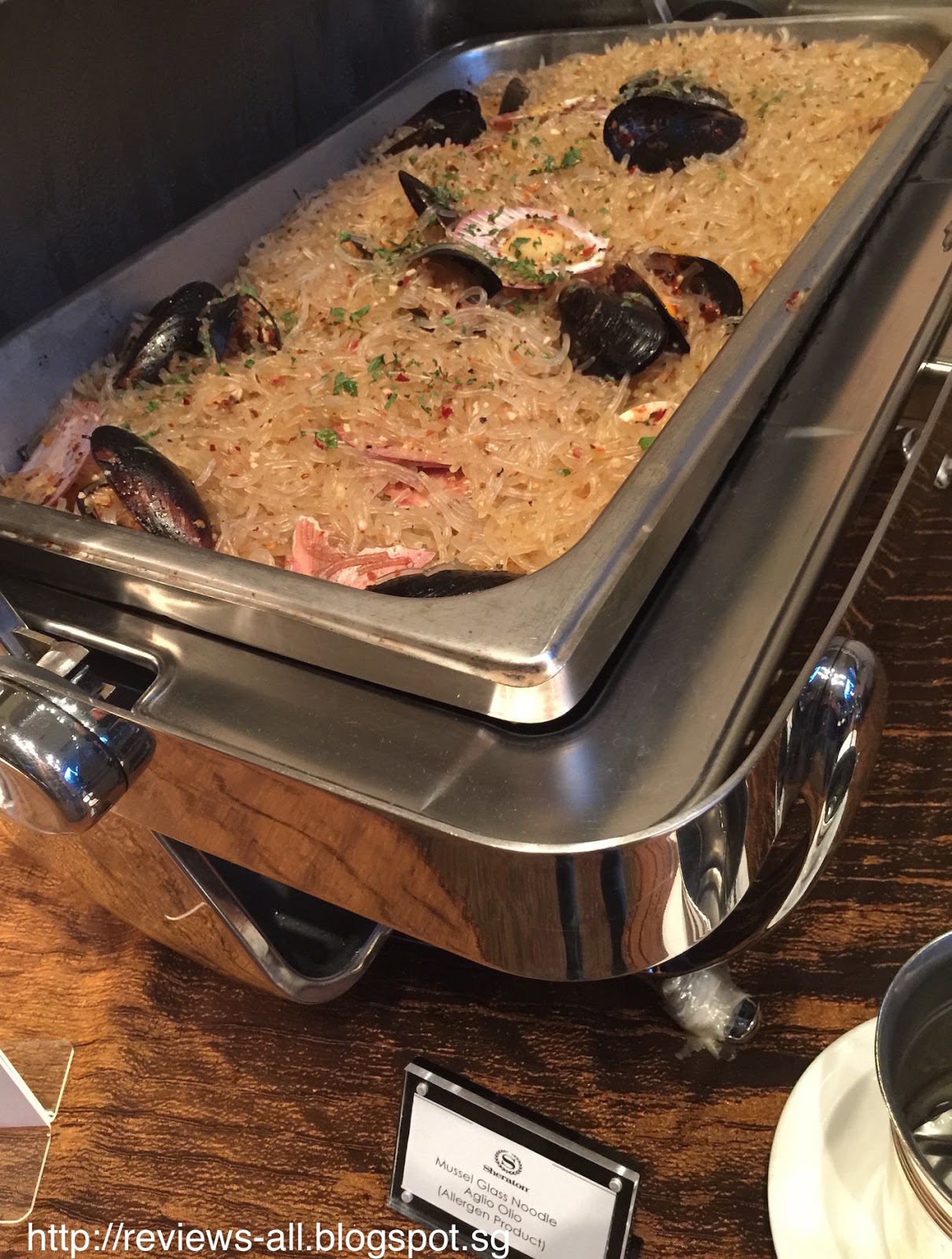 We Ll Tell You A W Couple S Blog Buffet Dinner At The Dining Room And I Planned For A Dinner That Will Not Pay So Much Yet Abbey Enjoy Romantic Place With An Unlimited Food To Devour