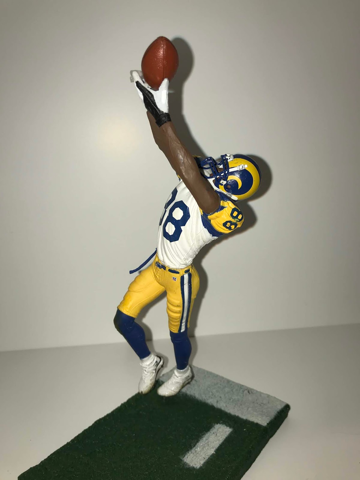 G.I. Jigsaw Los Angeles St. Louis Los Angeles Rams by McFarlane