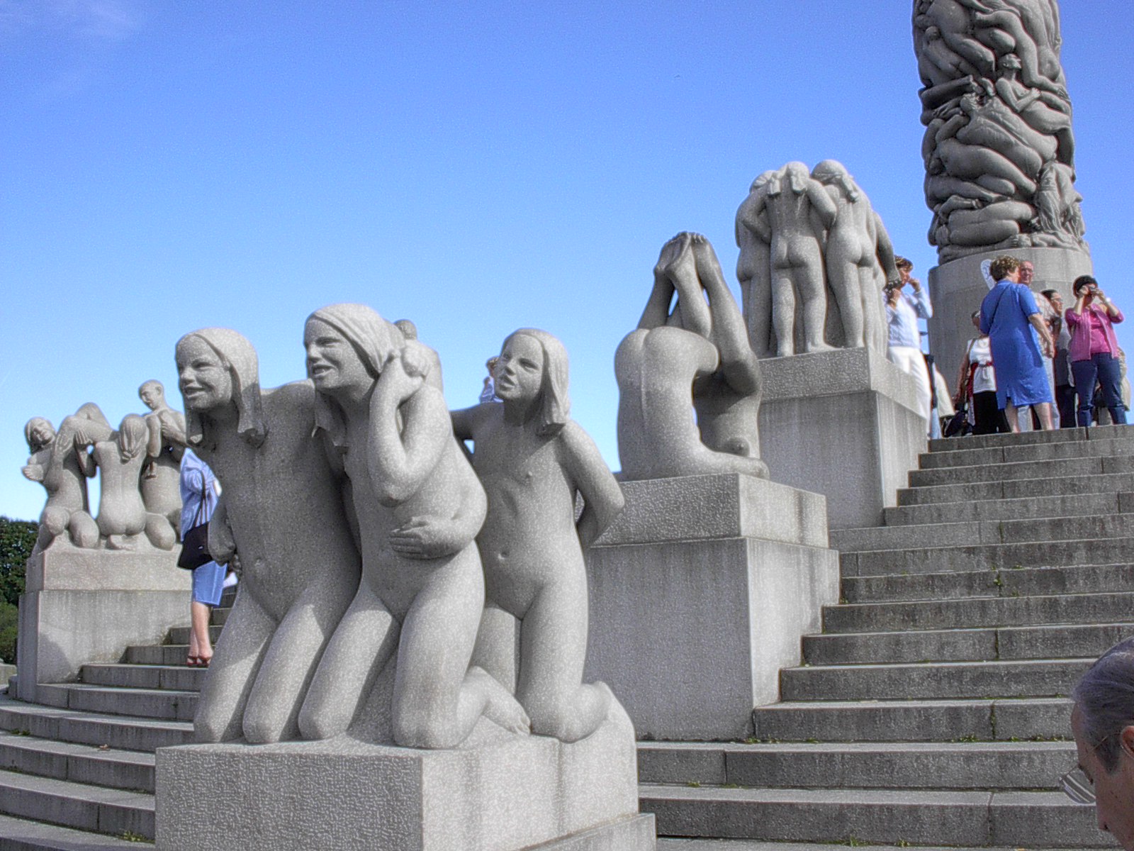 Photoops Sculpture Garden Vigeland Sculpture Garden Oslo, Norway