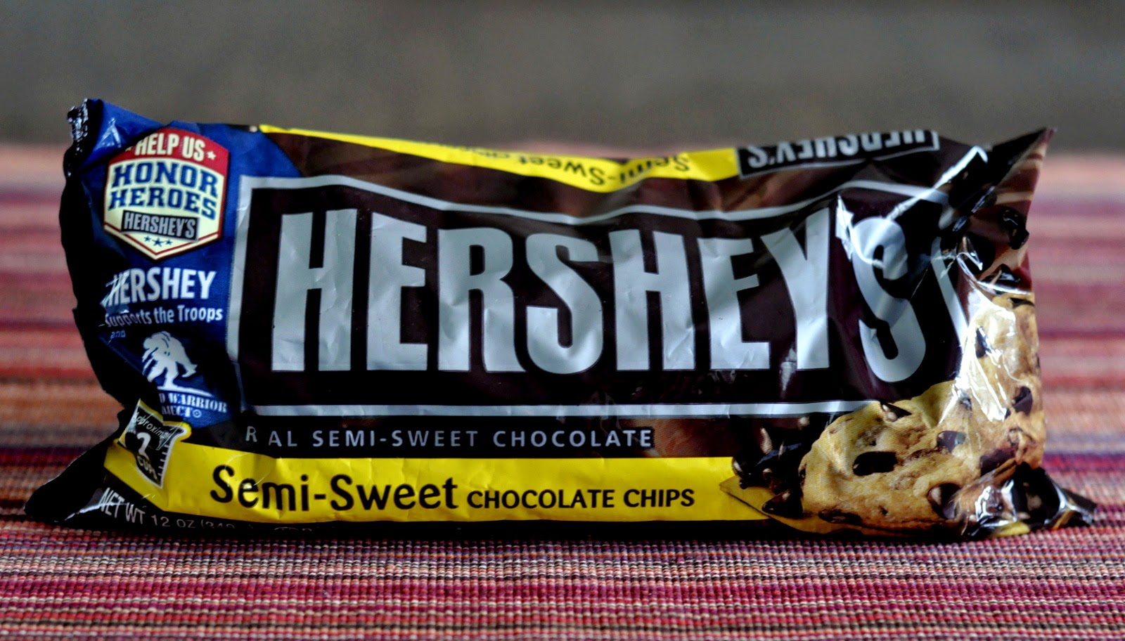 Hershey's Semi-Sweet Chocolate Chips | Taste As You Go