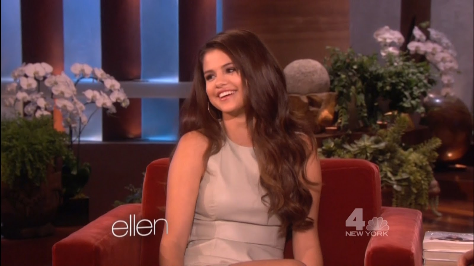 TVDeSab: Selena Gomez - Ellen Degeneres 09/28/2012