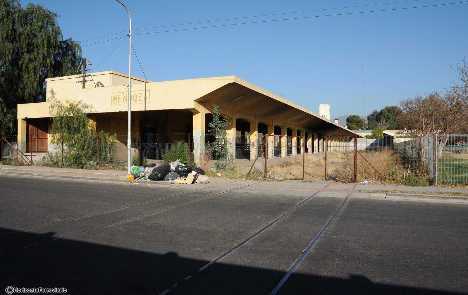Horizonte Ferroviario Estación Mendoza (F.C.G.B.)