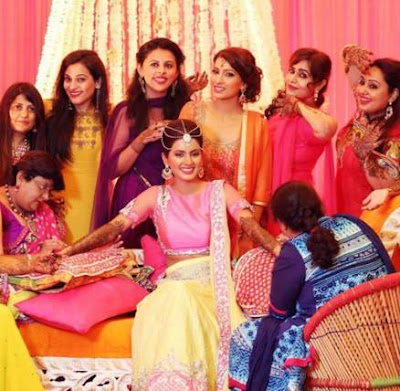 Bride-Geeta-Basra-mehendi
