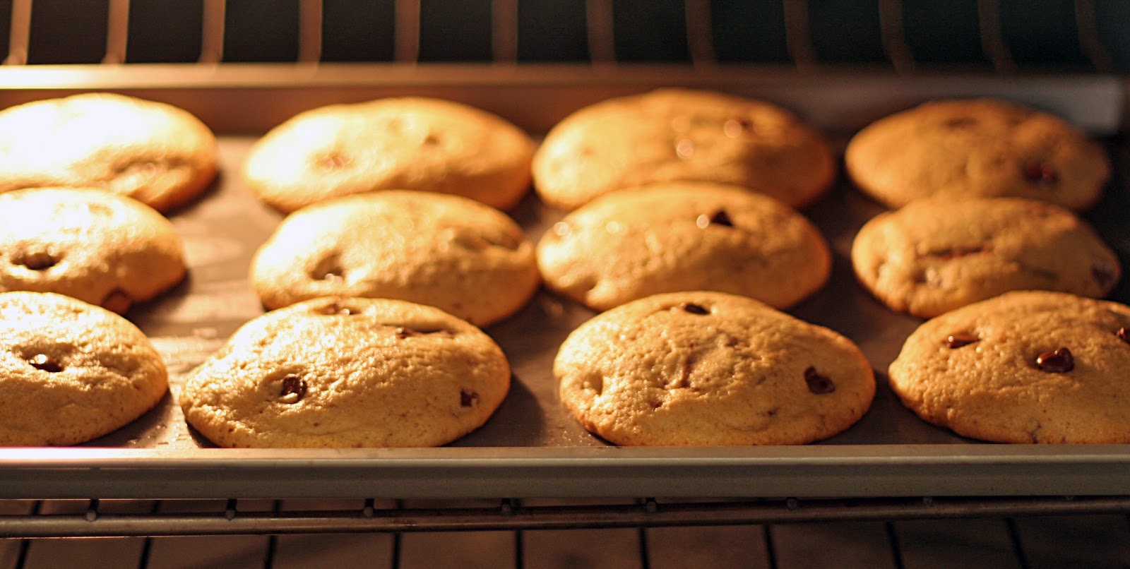 Petite Belle Rouge Chewy Chocolate Chip Cookies