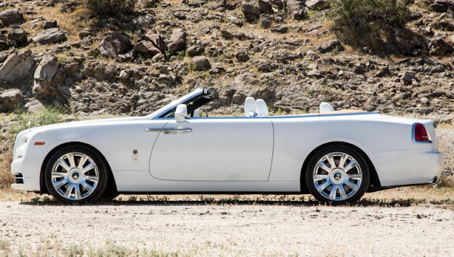 A One-of-a-Kind Rolls-Royce Dawn Draws on the Beauty of California?s Deserts