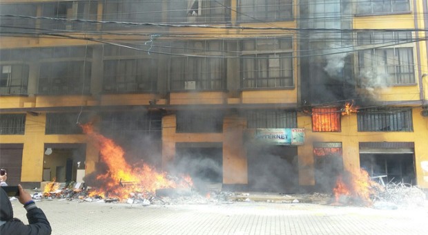 El Defensor condena actos criminales en El Alto y pide sanciones ejemplares - Vivir en El Alto Tragedia en El Alto