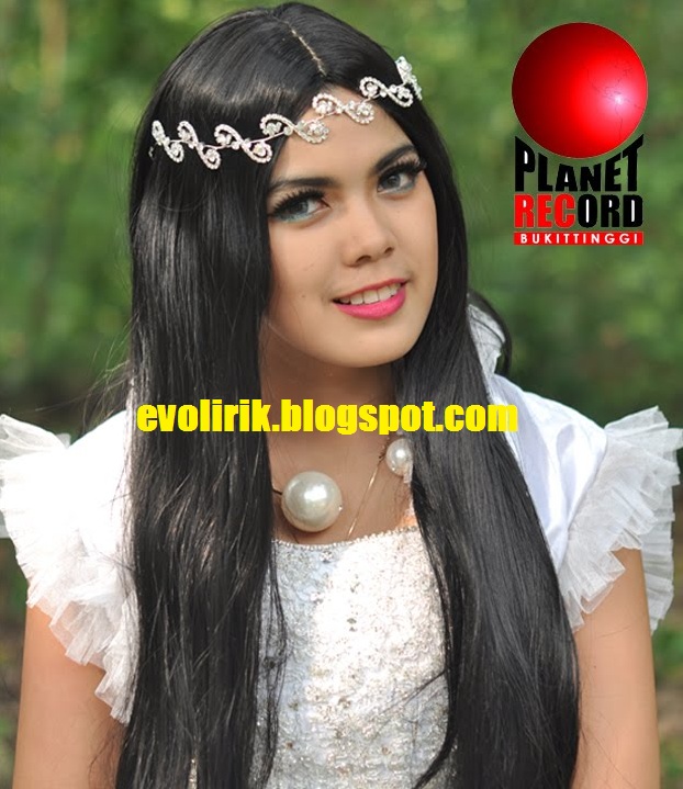 Lirik Lagu Minang Ratu Sikumbang Talambek Pulang Evolirik