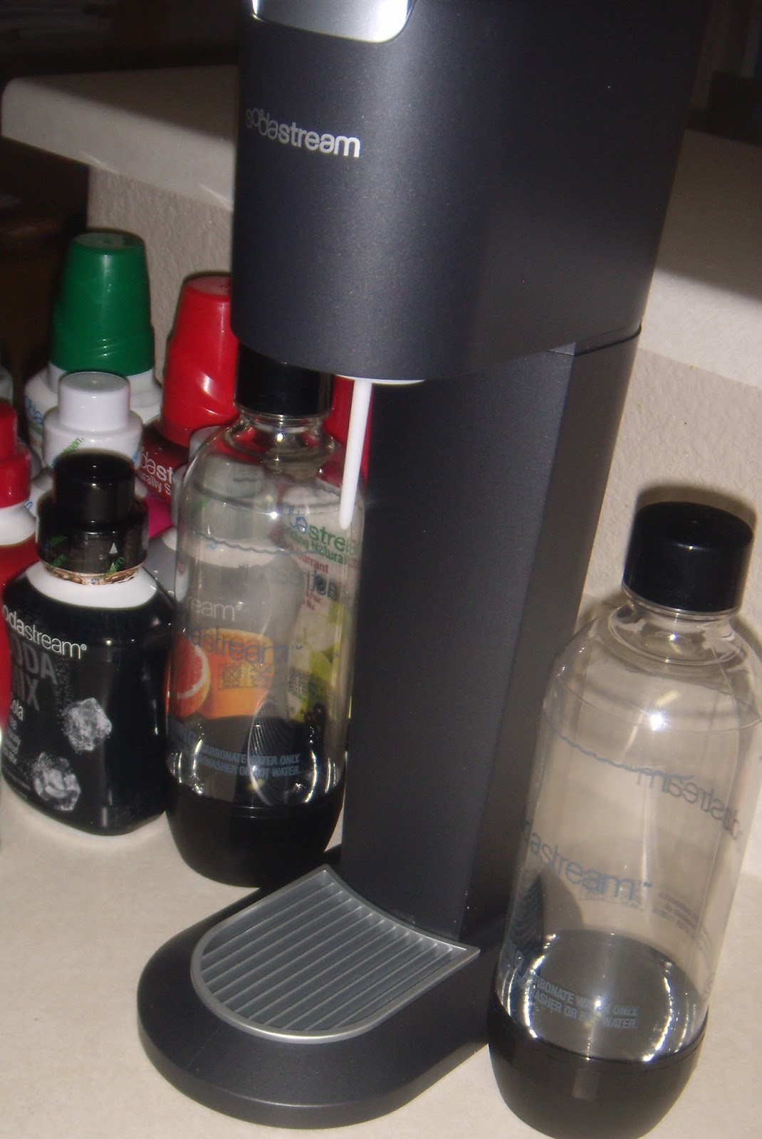 Mommie of 2 Sodastream Genesis Review