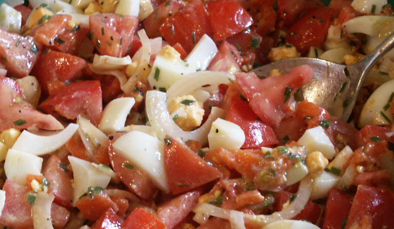 Mein LowCarb-Blog: Tomaten-Eier-Lachs-Salat