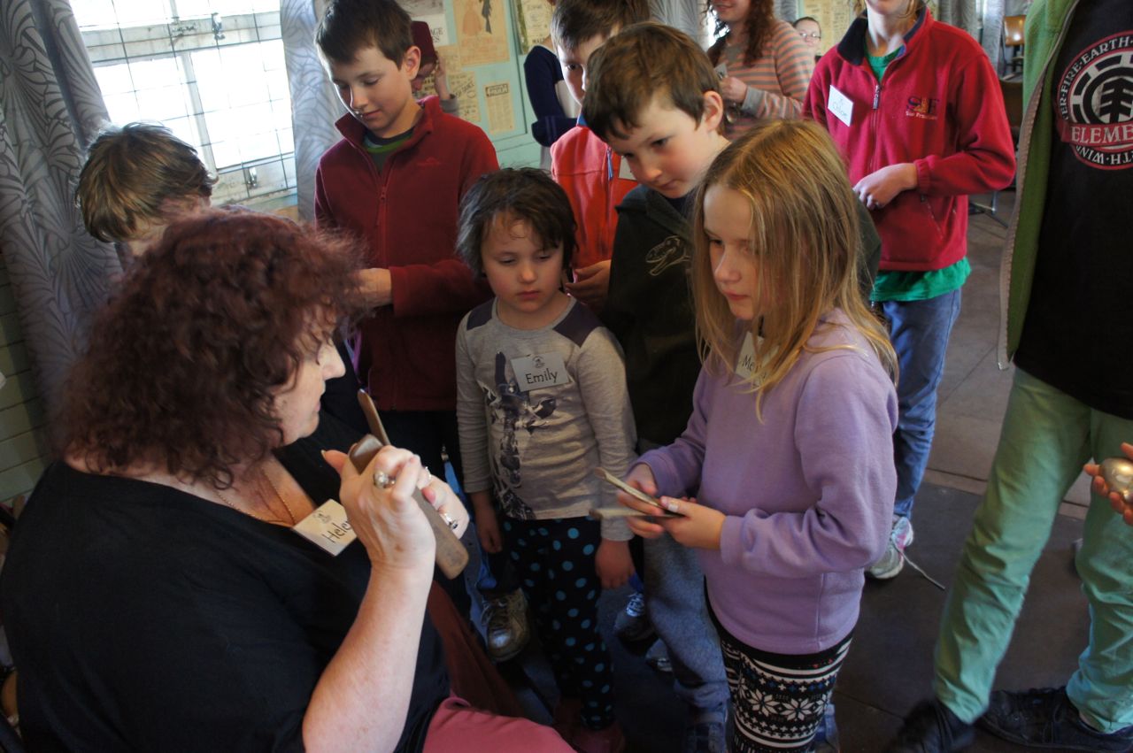 The Bush Music Club Bones Part 1. How to make (1958) & play (2017