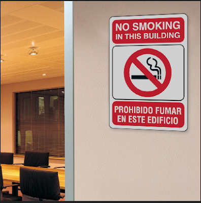 スペイン語の看板「PROHIBIDO 喫煙禁止」