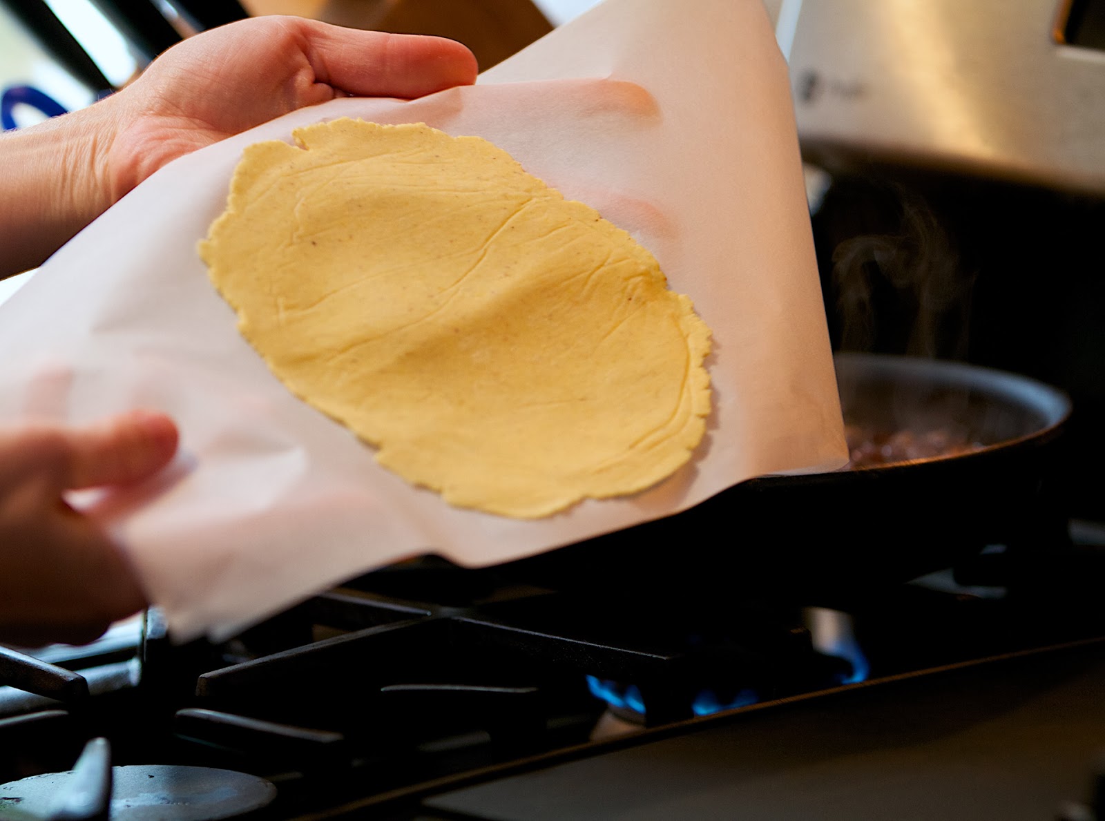 Local Food Rocks: Cook fresh corn tortilla on ungreased hot griddle