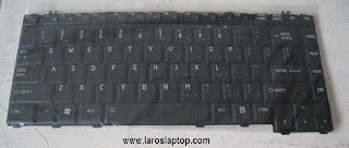 jual toshiba satellite A200-black-keyboard-tampak dari depan.jpg