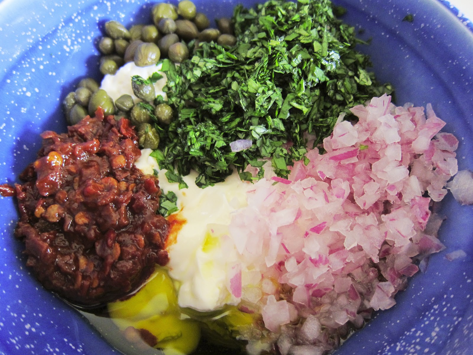 Bloatal Recall ChipotleChili Tartar Sauce