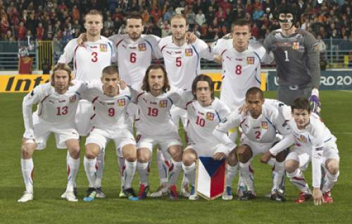 https://4.bp.blogspot.com/-WknL-t02qrk/T8Oxoiu0X1I/AAAAAAAALG8/QsTsl1bxnTI/s1600/Czech%2BRepublic%2BTeam%2BSquad%2BEuro%2B2012.jpg