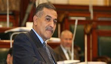 (أقوال طريفة) طلعت السادات: ''اللحاف أولا''.. والعسكري الأصلح لرئاسة مصر