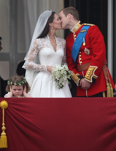 The Royal Order Of Sartorial Splendor Wedding Wednesday Little The Bridesmaids And It S Finally Time For Me To Make That Good On Promise This Is A Huge Category So Consider Part 1 School