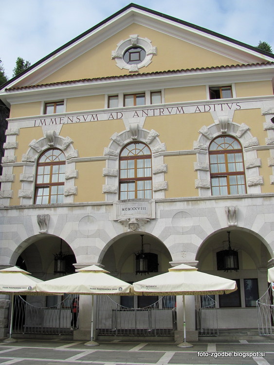 Postojnska jama, Jamski dvorec Slovenija, Notranjska