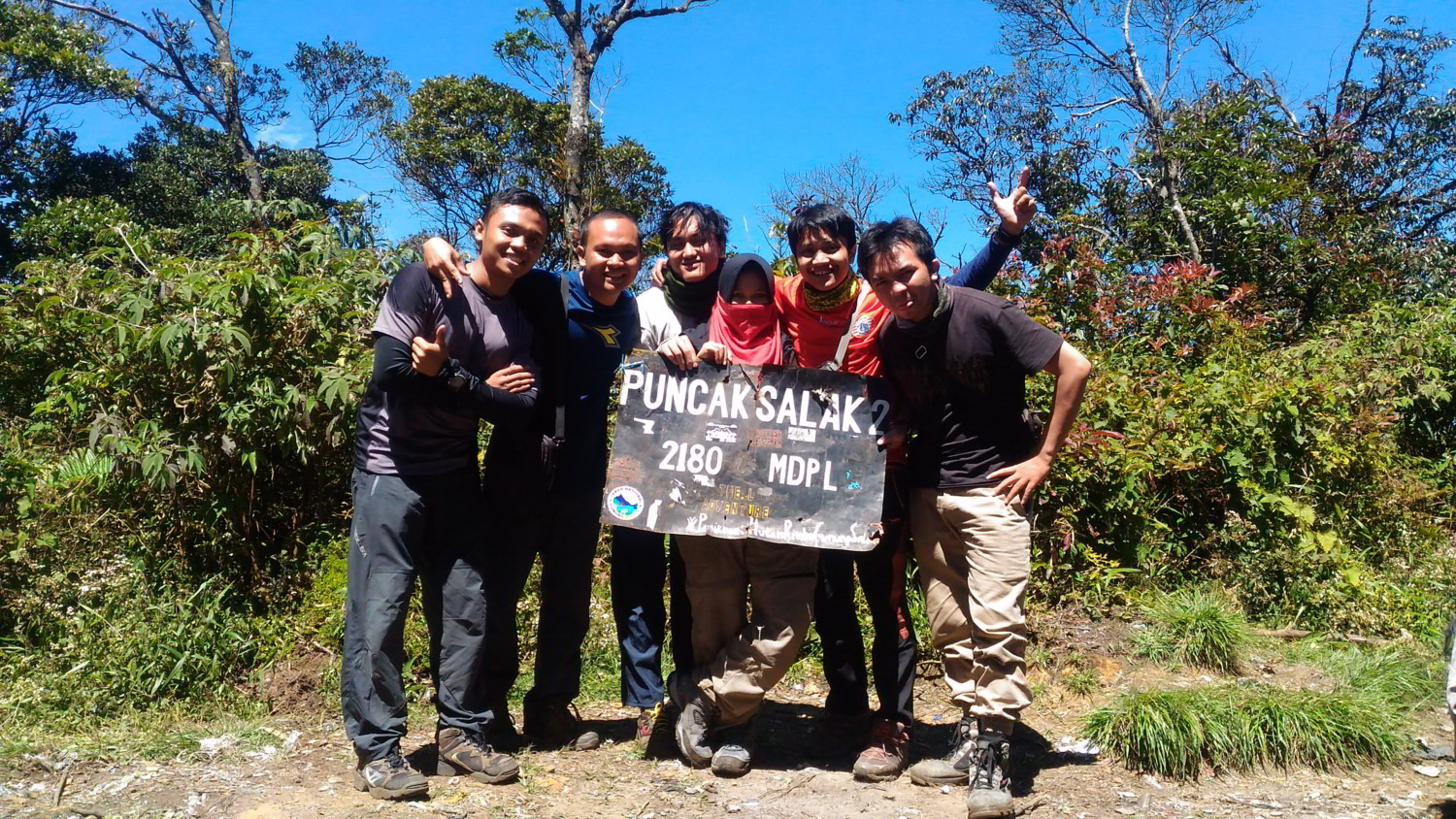 Pendakian Puncak Salak 2 Gunung Salak Via Ajisaka atau ...