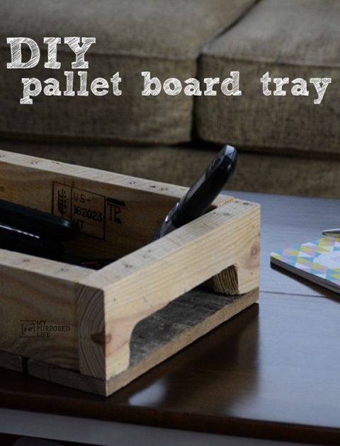 15. Nampan saji terbuat dari papan palet. 15. Nampan saji terbuat dari papan palet.