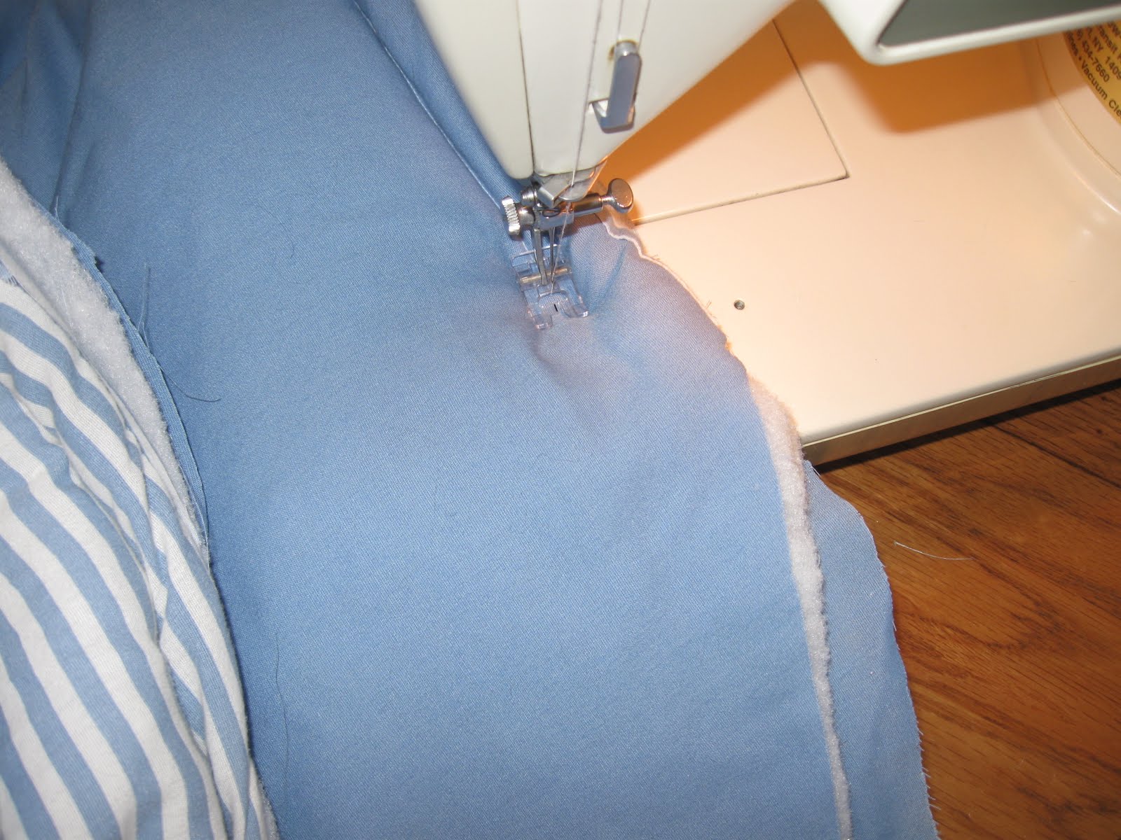 comforter-bean-bag-chair-tutorial-ash-tree-meadow