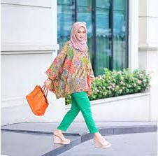 Busana Blouse Batik Untuk Pesta Busana Blouse Batik Untuk Pesta