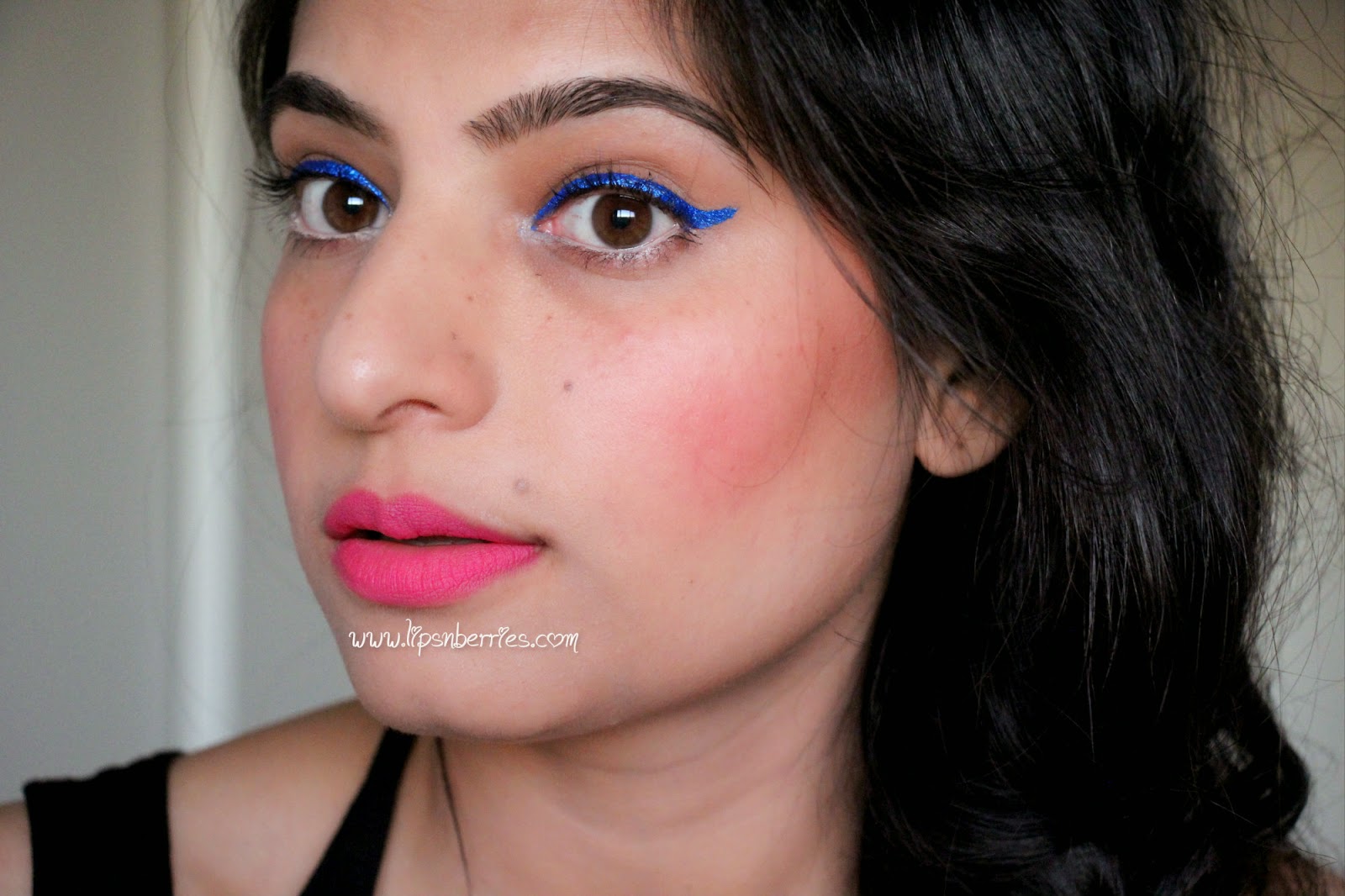 NYX Lipliner review - Pinky-swatch