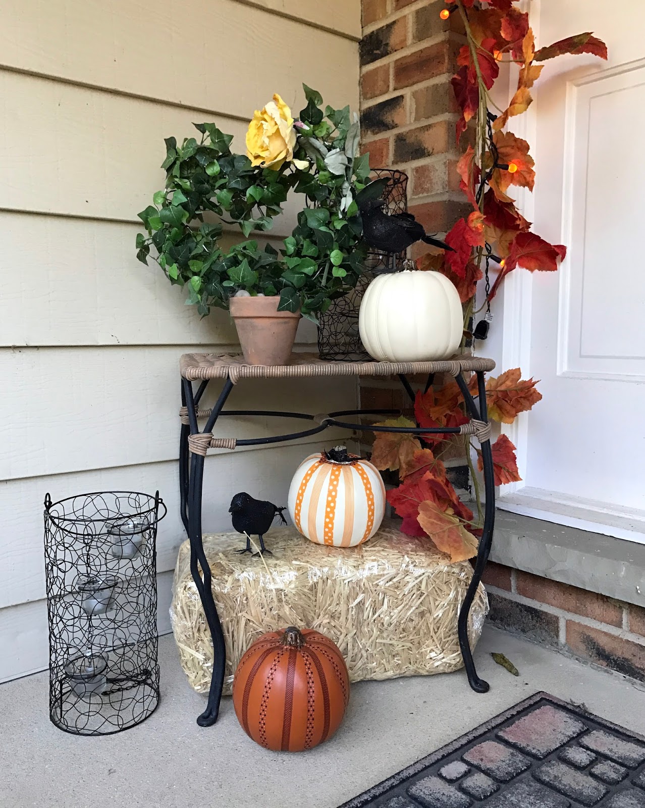 fall porch decor pumpkins