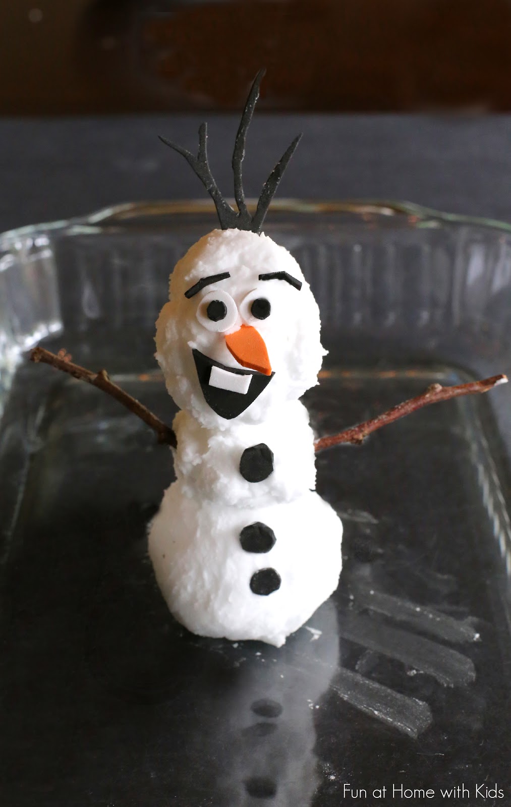 For the FROZEN fans - a Magic Foaming Olaf!  Make Olaf out of Foaming Dough then melt him down to a frothy ice cold foam.  You can use more dough to make him again!  Lots of silly fun!  From Fun at Home with Kids