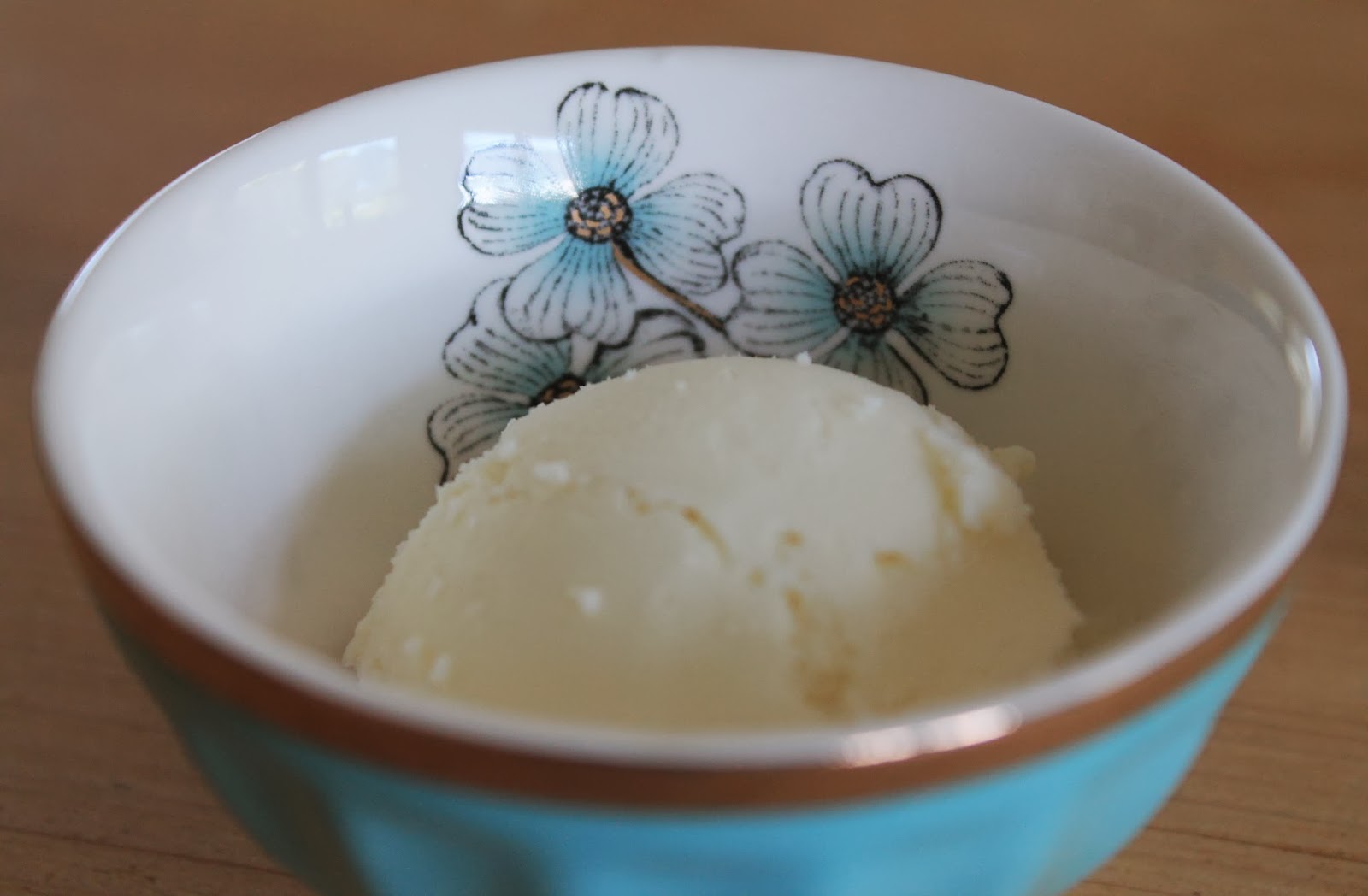 Svenja&amp;#39;s Koch- und Backblog: Holunderblüten-Quark-Eis